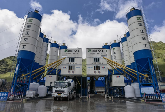 浙江交工2HZS120集装箱混凝土搅拌站